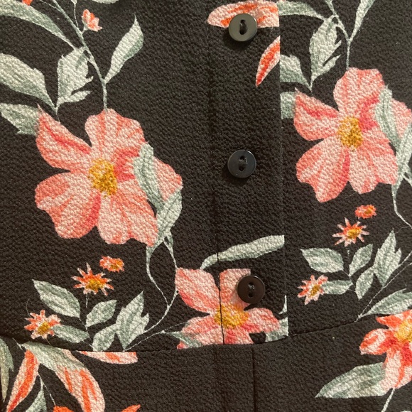 H&M Floral Romper Jumpsuit - Picture 3 of 8